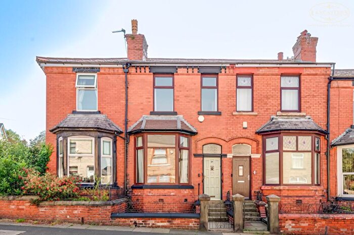 3 Bedroom Terraced House For Sale In Brownlow Road, Horwich, Bolton, BL6