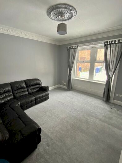 2 Bedroom Flat To Rent In Ralston Street, Paisley, Renfrewshire, PA1