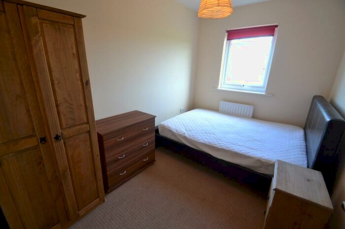 2 Bedroom Apartment To Rent In Drayton Street, Hulme, Manchester, M15