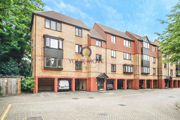 1 Bedroom Flat To Rent In Greyhound Road, Sutton, SM1