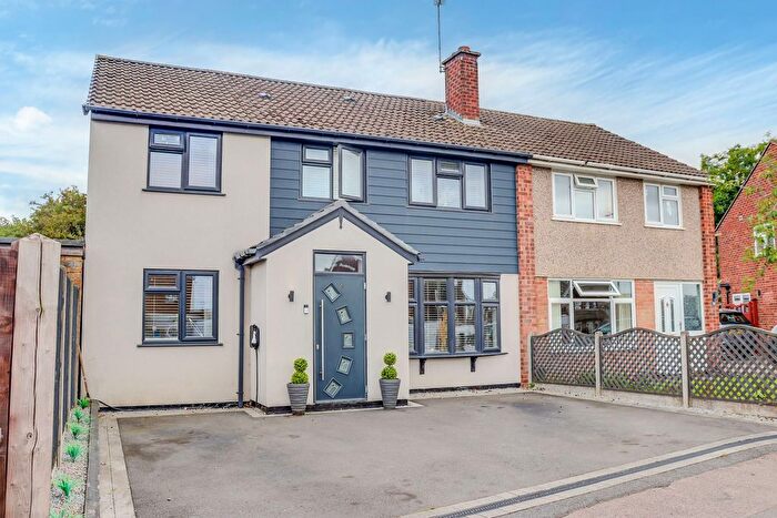 4 Bedroom Semi-Detached House For Sale In Packer Avenue, Leicester Forest East, LE3