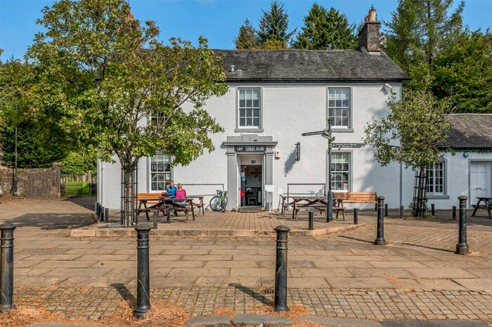 3 Bedroom Flat For Sale In The Clachan, Campsie Glen, Glasgow, East Dunbartonshire, G66