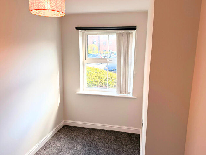2 Bedroom Flat To Rent In Carlton Boulevard, Lincoln, LN2