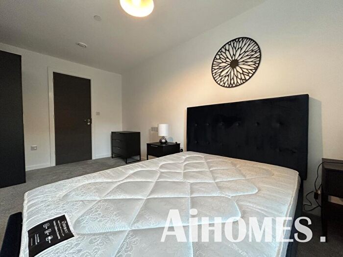 2 Bedroom Flat To Rent In Downtown, Woden Street, Salford, M5