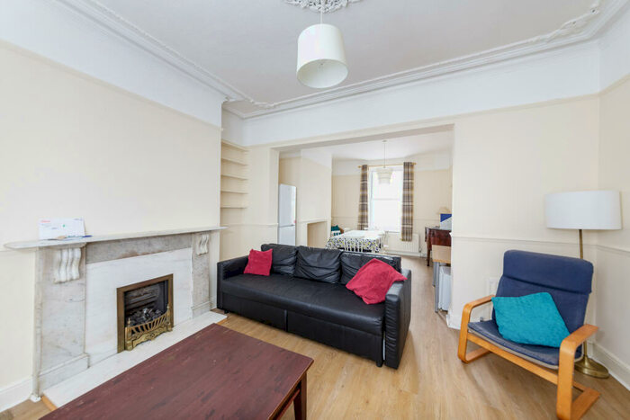 3 Bedroom House To Rent In Clayton Park Square, Jesmond, Newcastle Upon Tyne, NE2
