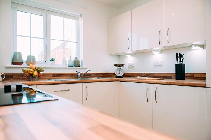 3 Bedroom Semi-Detached House To Rent In Mossborough Drive, Liverpool, L33