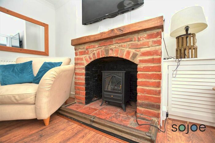 2 Bedroom End Of Terrace House To Rent In The Street, Corton, Lowestoft, NR32