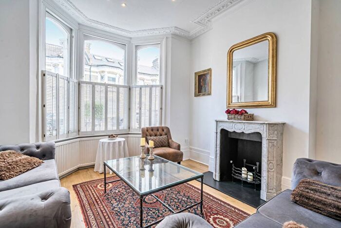 6 Bedroom Property To Rent In Elthiron Road, Parsons Green, London, SW6
