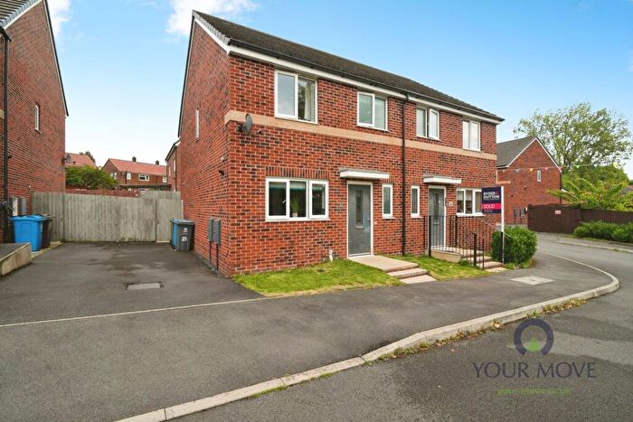 3 Bedroom Semi-Detached House For Sale In Greenhurst Crescent, Oldham, Greater Manchester, OL8