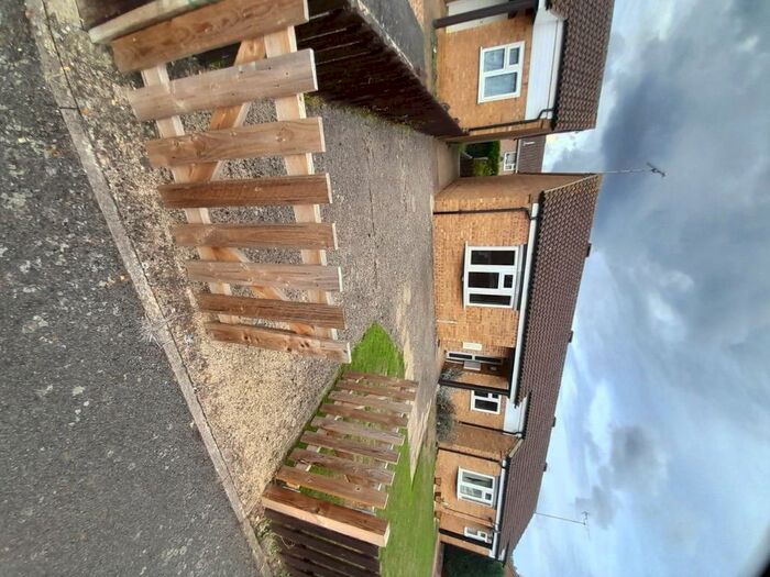 2 Bedroom Bungalow To Rent In The Hawthorns, Rushden, Northamptonshire, NN10