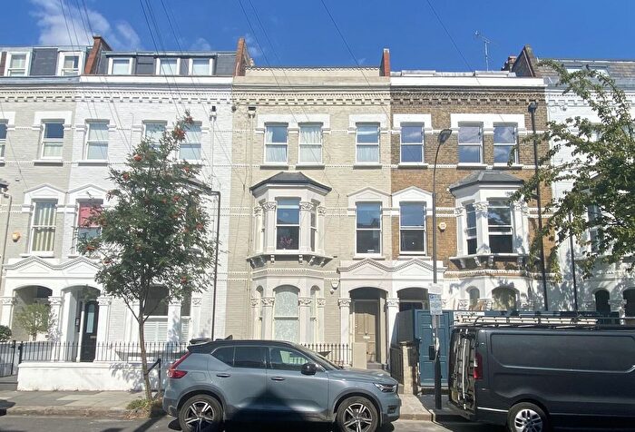 2 Bedroom Flat To Rent In Chesilton Road, Parsons Green, SW6