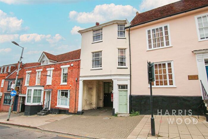 2 Bedroom Coach House To Rent In North Hill, Colchester, Essex, CO1