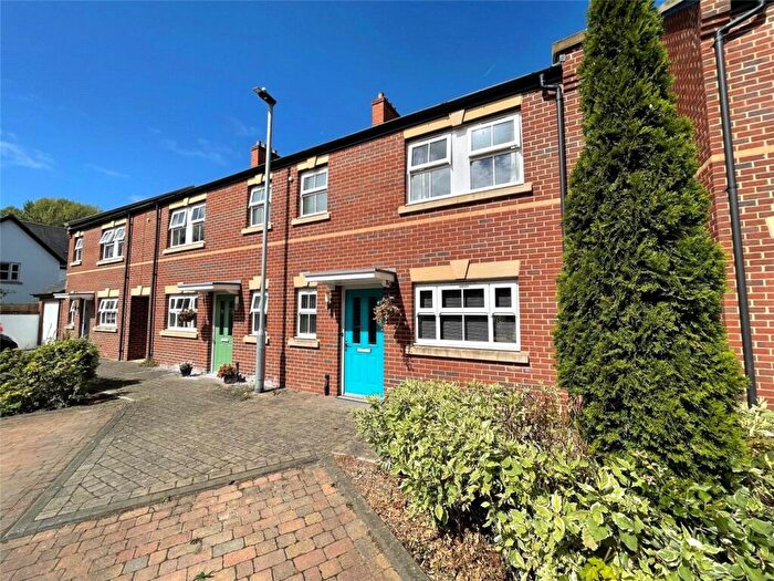 3 Bedroom End Of Terrace House To Rent In Gate Reach, Exeter, Devon, EX2