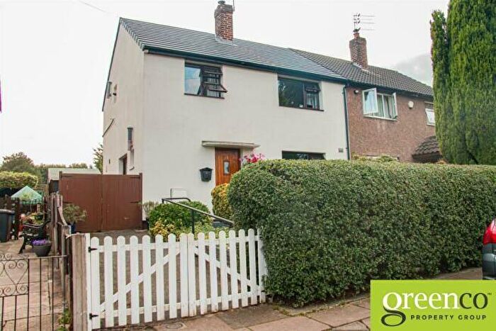 3 Bedroom Semi-Detached House To Rent In High Bank Road, Swinton, Salford, M27