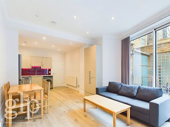 2 Bedroom Flat To Rent In Gray's Inn Road, Bloomsbury, London, WC1X
