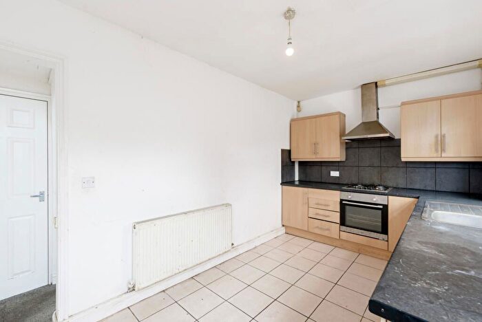 2 Bedroom Semi-Detached House For Sale In City Road, Orrell, Wigan, WN5