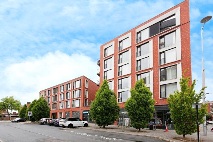 2 Bedroom Apartment To Rent In Islington Way, Salford, Greater Manchester, M3