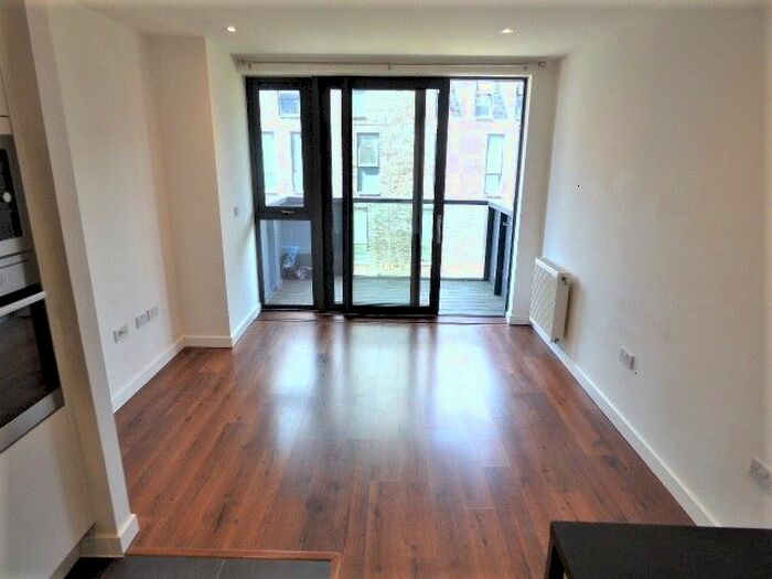 1 Bedroom Flat To Rent In Hierro Court, Bermuda Way, London, E1