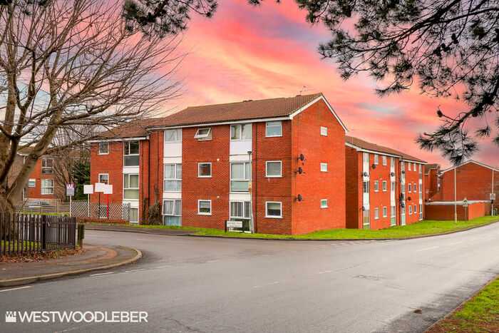 2 Bedroom Apartment To Rent In Berners Way, Broxbourne, EN10