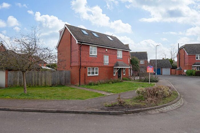 4 Bedroom Detached House For Sale In Hilton Close, Faversham, Kent, ME13