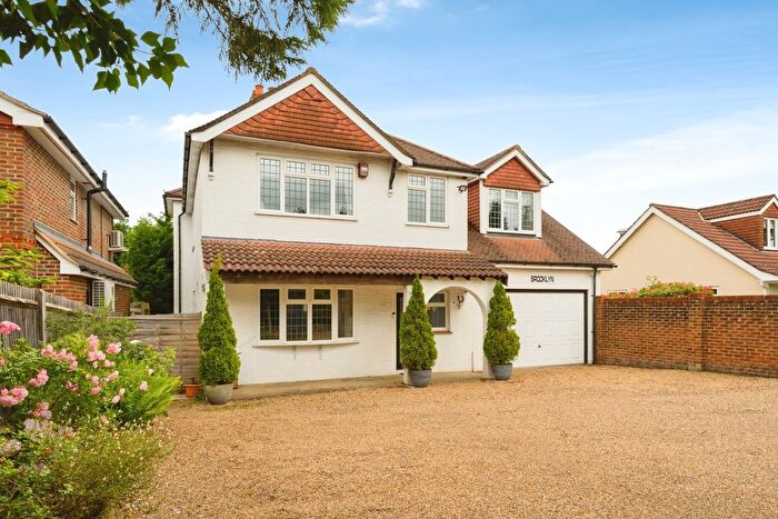 5 Bedroom Detached House For Sale In Leatherhead Road, Great Bookham, Leatherhead, Surrey, KT23