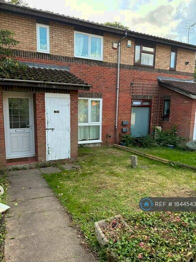 3 Bedroom Semi-Detached House To Rent In Fairford Crescent, Downhead Park, Milton Keynes, MK15