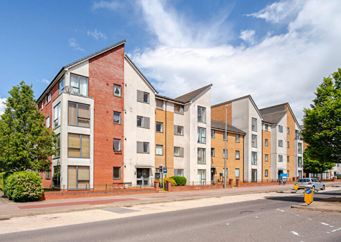 2 Bedroom Apartment To Rent In Countess Way, Broughton, MK10