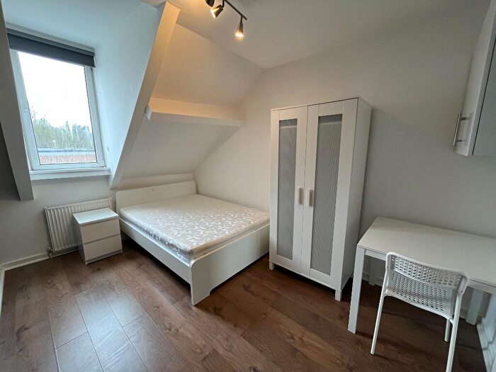 1 Bedroom House Of Multiple Occupation To Rent In Brentwood, Manchester, Greater Manchester, M6