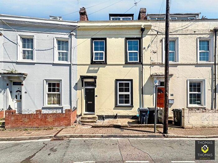 6 Bedroom Terraced House For Sale In Worcester Parade, Gloucester, GL1
