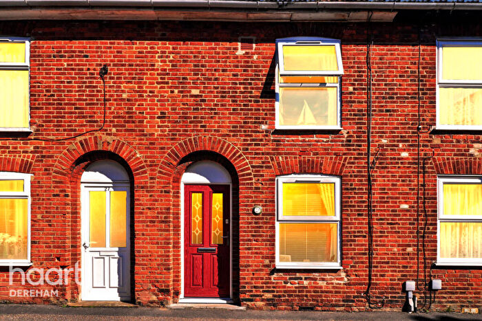 2 Bedroom Terraced House For Sale In St Nicholas Street, Dereham, NR19