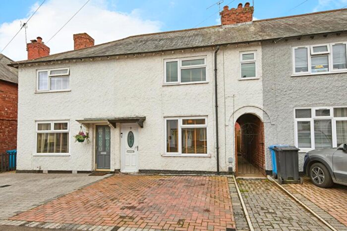 2 Bedroom Semi-Detached House For Sale In Collin Avenue, Nottingham, Nottinghamshire, NG10