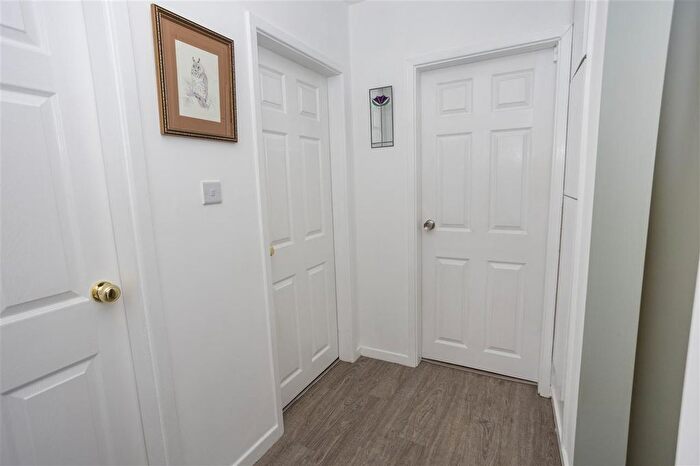 2 Bedroom Detached Bungalow For Sale In Park Crescent, Eastwood, Nottingham, NG16