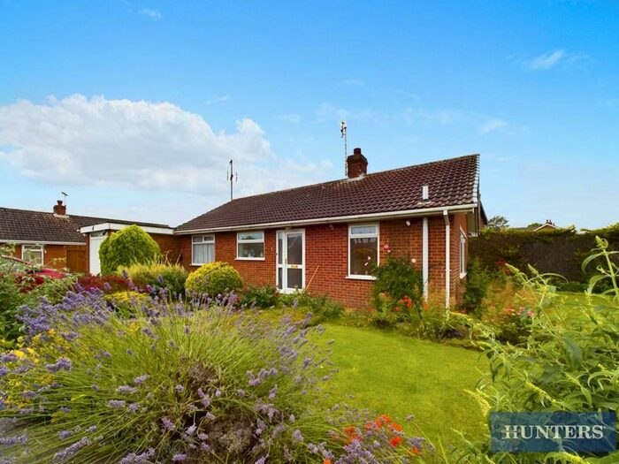 2 Bedroom Detached Bungalow For Sale In Scargate Close, Bridlington, YO16