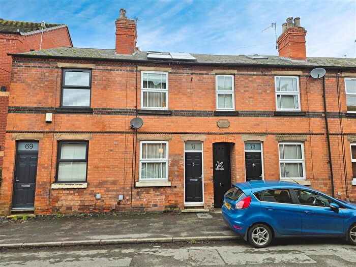 2 Bedroom Terraced House For Sale In Hood Street, Sherwood, Nottingham, NG5