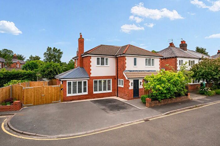 4 Bedroom Detached House For Sale In Beech Grove, Wilmslow, Cheshire, SK9