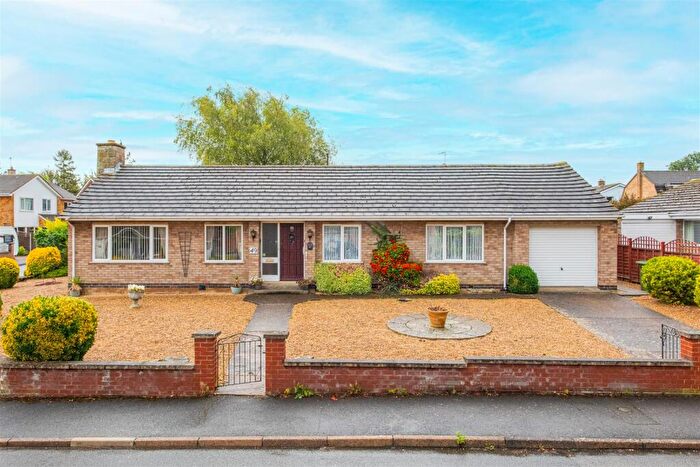 3 Bedroom Bungalow For Sale In Fairfield Road, Isham, Kettering, NN14