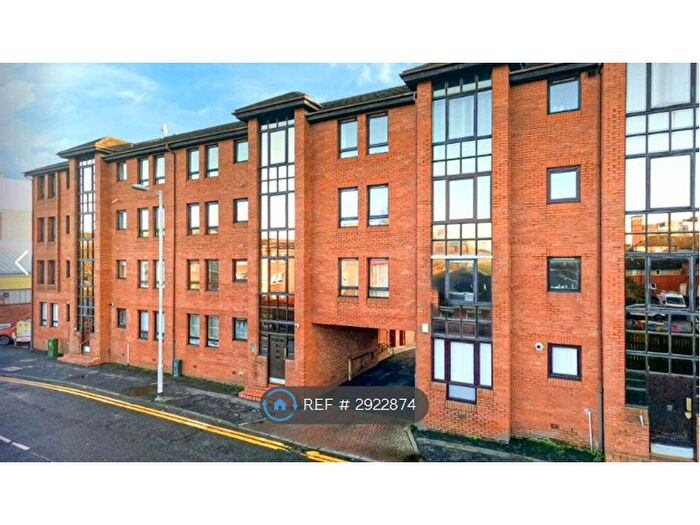 2 Bedroom Flat To Rent In Rosevale Street, Glasgow, G11