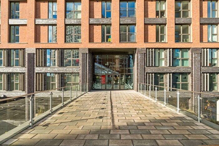 1 Bedroom Flat To Rent In Whitehall, Leeds, LS12