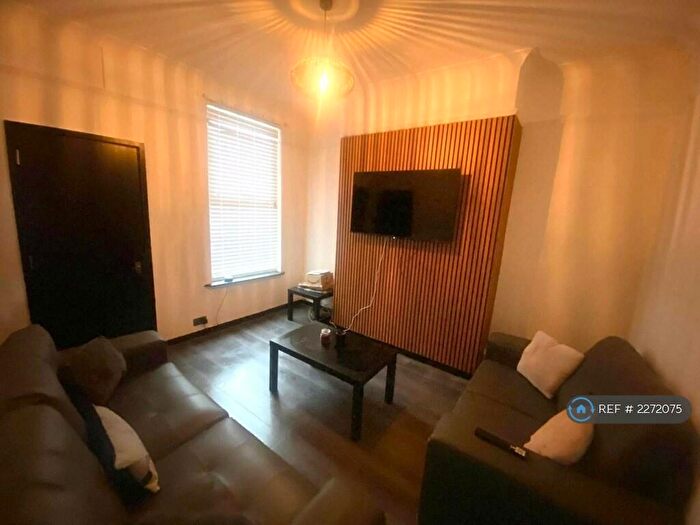 5 Bedroom Terraced House To Rent In Albany Road, Kensington, Liverpool, L7