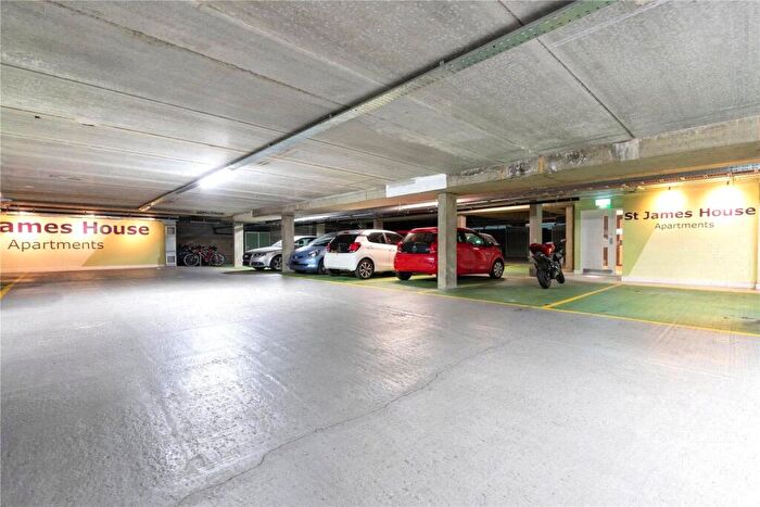 1 Bedroom Apartment To Rent In Clivemont Road, Maidenhead, Berkshire, SL6