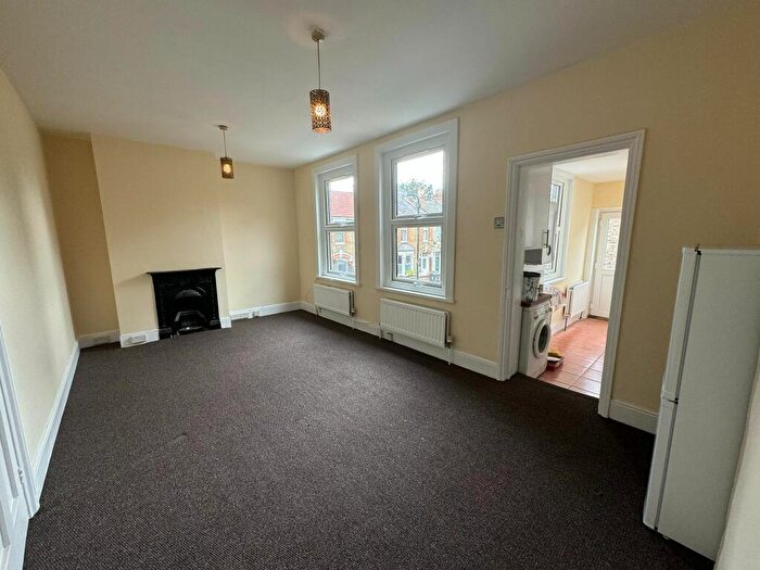 2 Bedroom Flat To Rent In Hove Avenue, E17