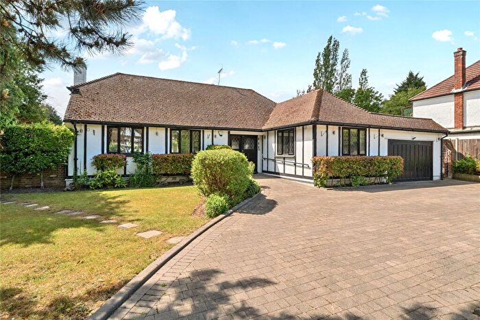 3 Bedroom Bungalow For Sale In Marlings Park Avenue, Chislehurst, BR7