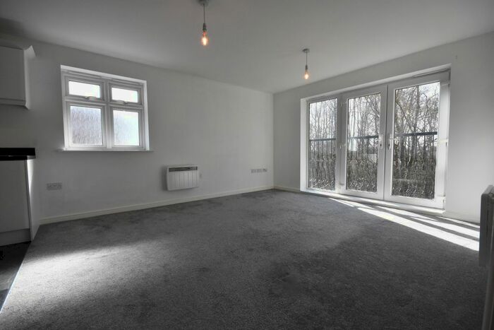 1 Bedroom Flat To Rent In Wyncliffe Gardens, Pentwyn, CF23