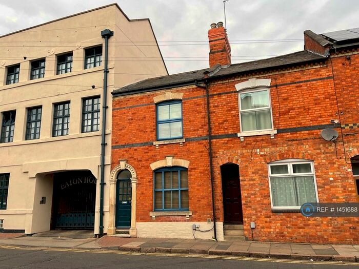2 Bedroom Terraced House To Rent In Clare Street, Northampton, NN1