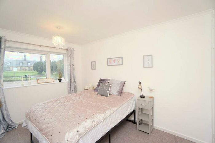 2 Bedroom Apartment To Rent In Ladies Spring Grove, Sheffield, S17