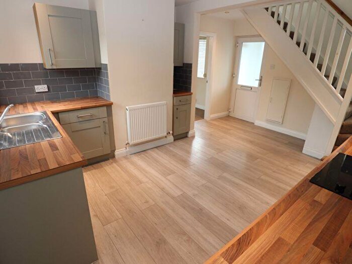 3 Bedroom Terraced House For Sale In Somerton Road, Macclesfield, SK11