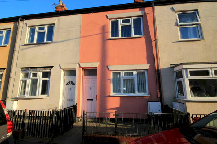 3 Bedroom Terraced House To Rent In Guildford St, Grimsby, DN32