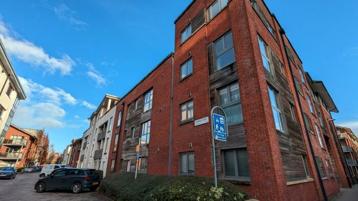 1 Bedroom Apartment To Rent In The Plaza, Anvil Street, BS2