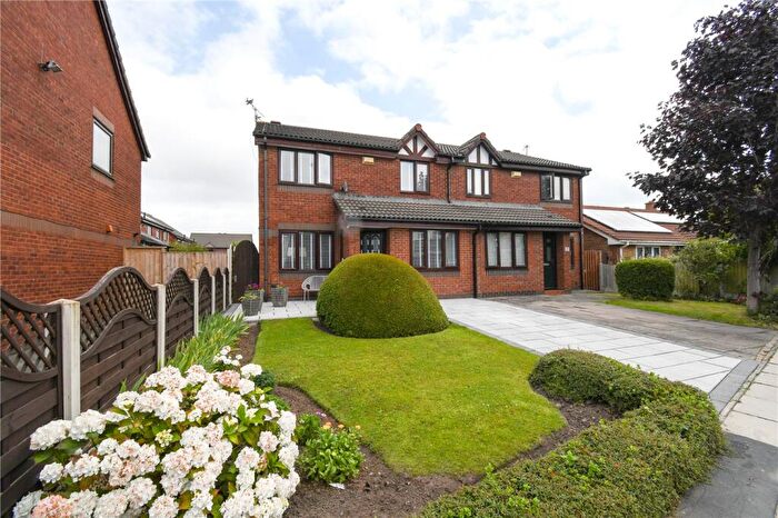 3 Bedroom Semi Detached House For Sale In Millhouse Lane, Moreton, Wirral, CH46