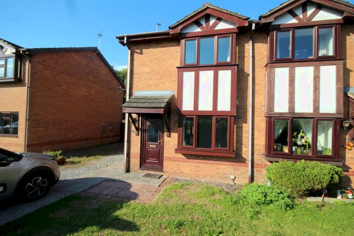 2 Bedroom Semi-Detached House To Rent In Kiln Close, Buckley, CH7